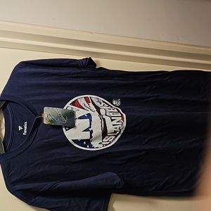 New York Islanders tshirt